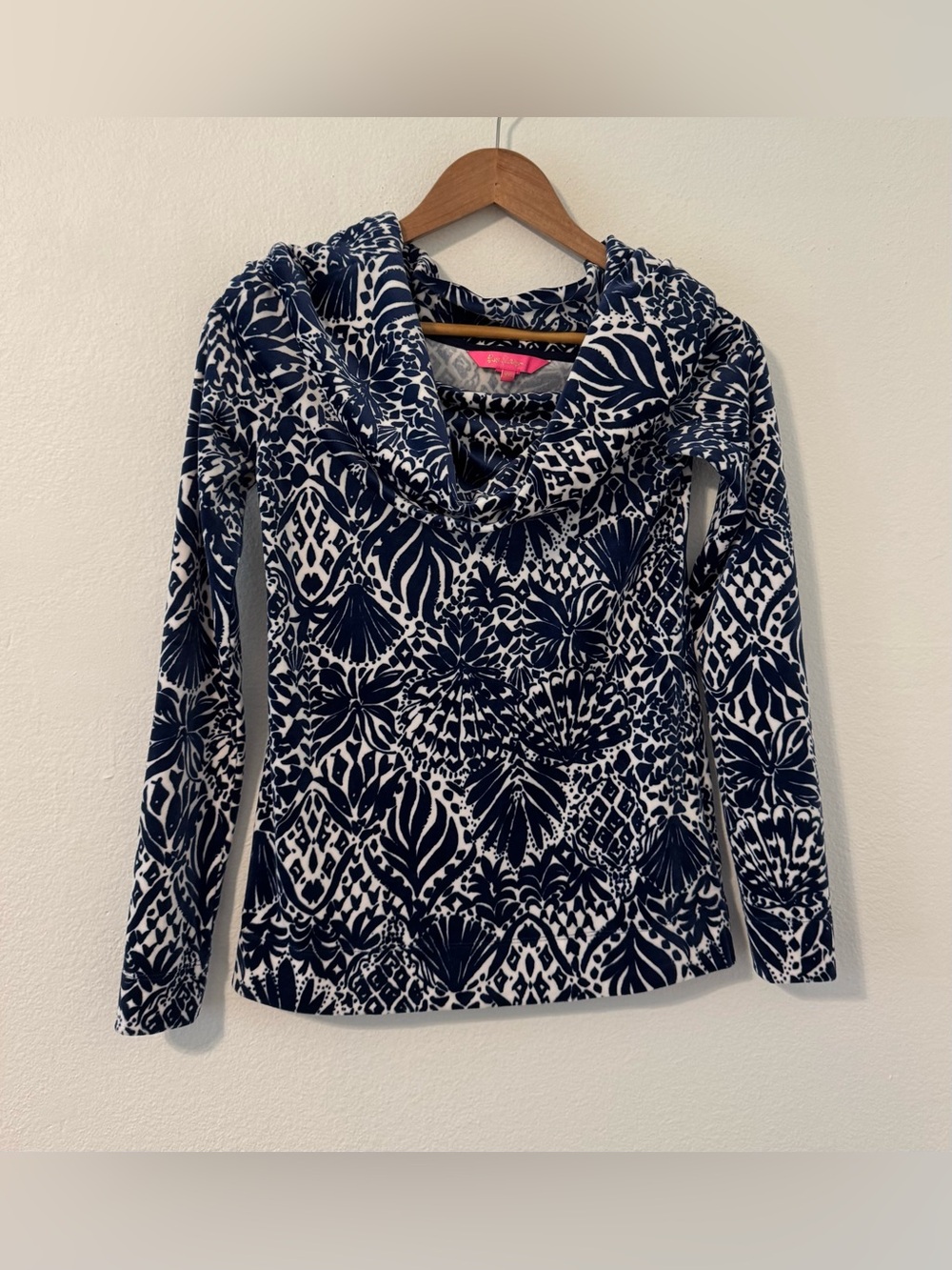 Lilly Pulitzer Belinda Off Shoulder Cowl Neck Top By Land Or By Sea Velour XXS
